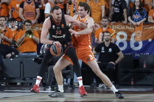 "Ludnica" u Valensiji, tragičar Furnije, Olimpijakos pao na 2,7 sekundi pre kraja - Barsa "rešila" Efes